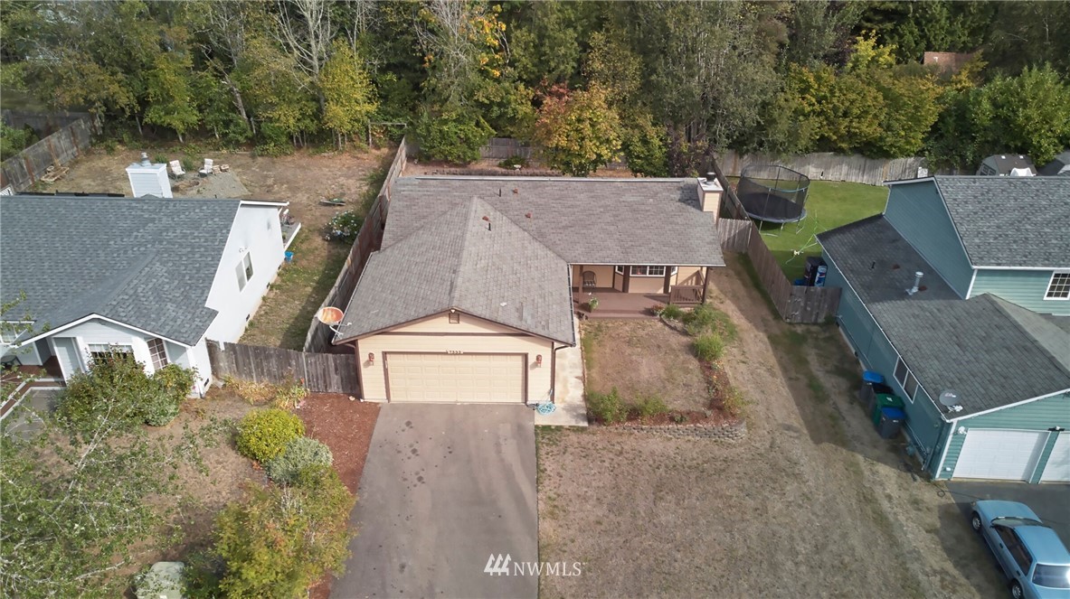 7333 East Raintree Lane Port Orchard, WA 98366 - Photo 3 of 25 Gallery Image 3