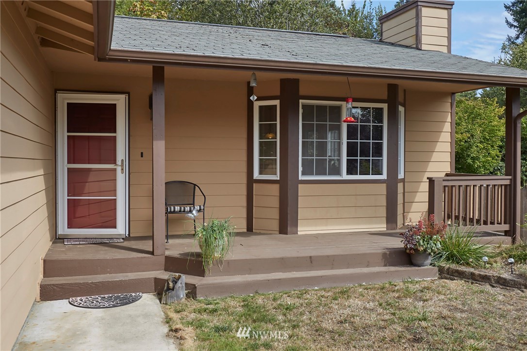 7333 East Raintree Lane Port Orchard, WA 98366 - Photo 4 of 25 Gallery Image 4
