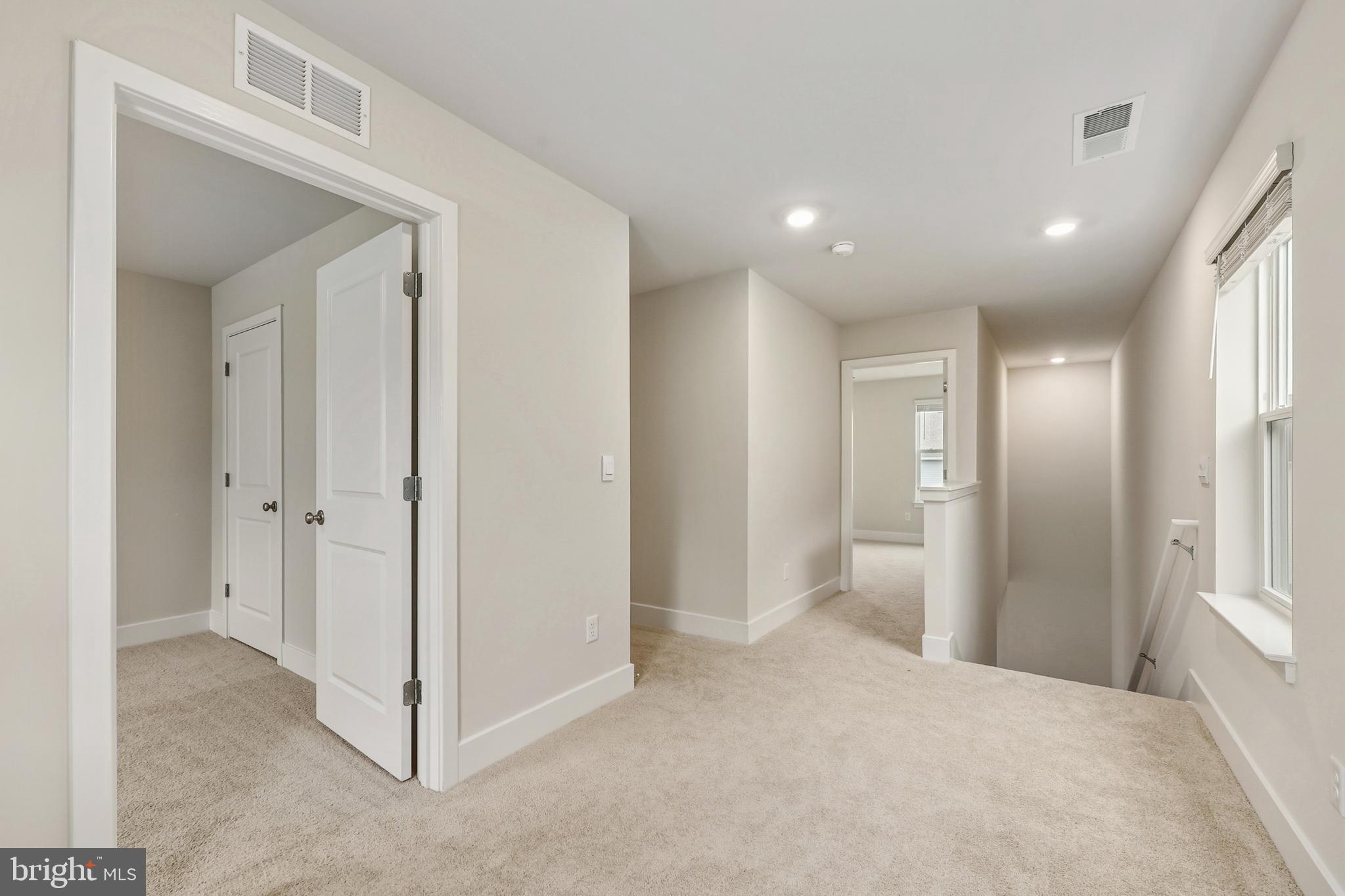 226 Munsee Winchester, VA 22603 - Photo 14 of 33 a view of a hallway with closet and bathroom