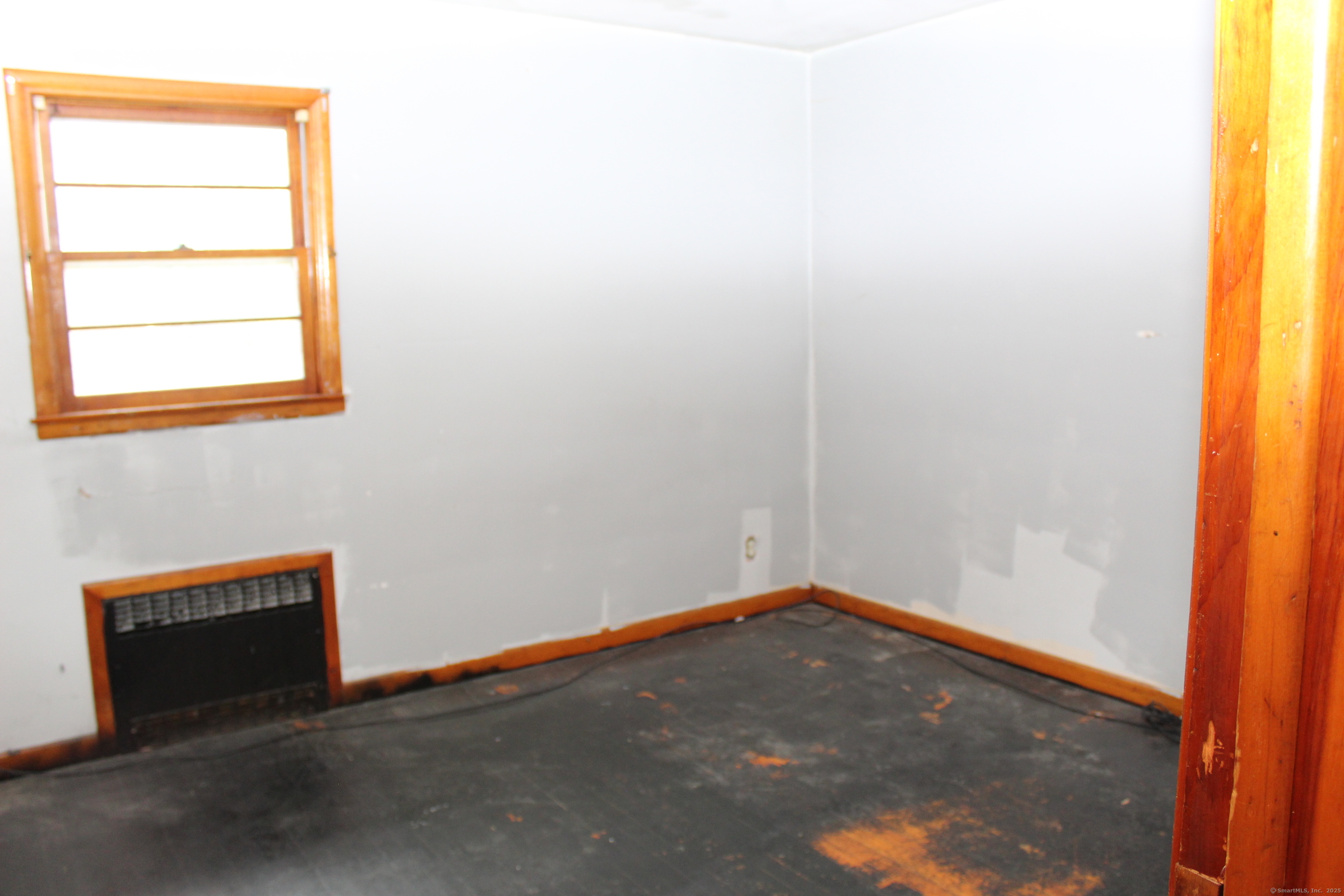 347 Farm Hill Road Middletown, CT 06457 - Photo 14 of 15 a view of empty room with window