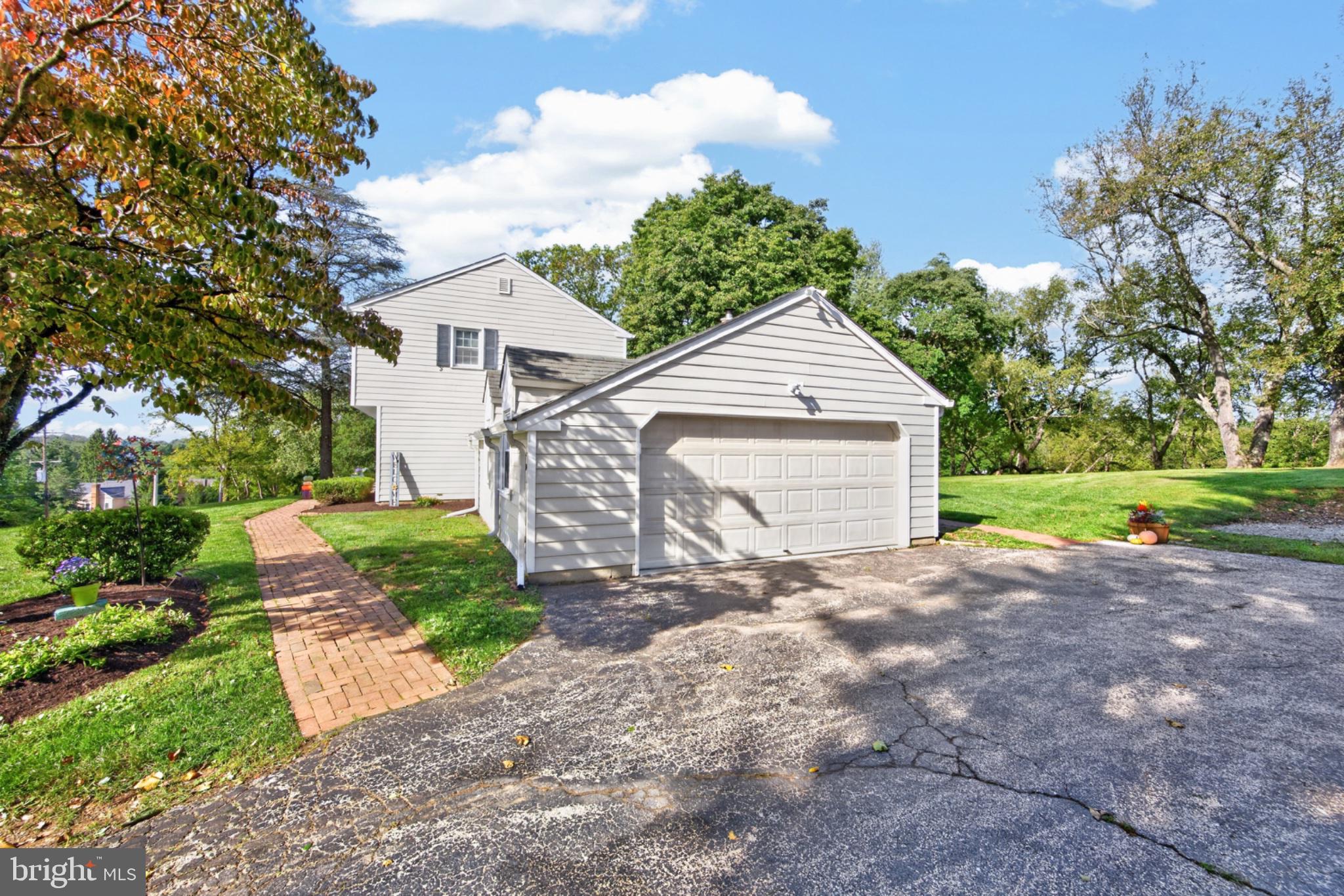 735 Monument Road Malvern, PA 19355 - Photo 40 of 49 Gallery Image 40
