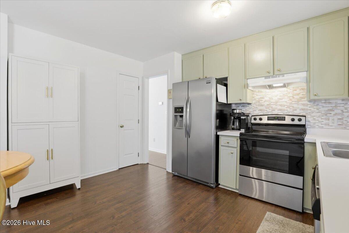 200 Amber Lane Willow Spring, NC 27592 - Photo 17 of 31 20-200 Amber Ln-20