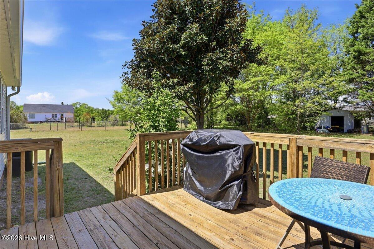 200 Amber Lane Willow Spring, NC 27592 - Photo 8 of 31 11-200 Amber Ln-11