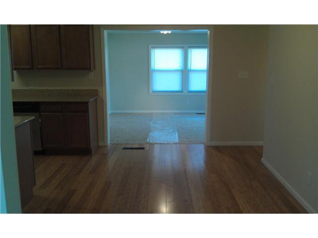 367 James Road Columbus, OH 43230 - Photo 2 of 18