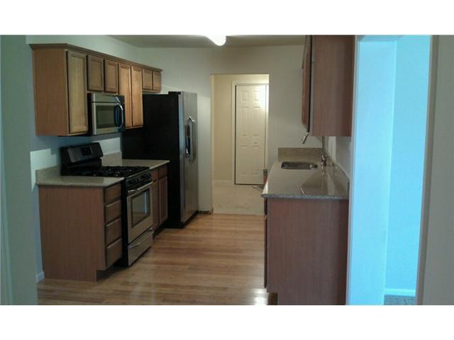 367 James Road Columbus, OH 43230 - Photo 3 of 18
