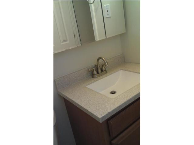 367 James Road Columbus, OH 43230 - Photo 9 of 18