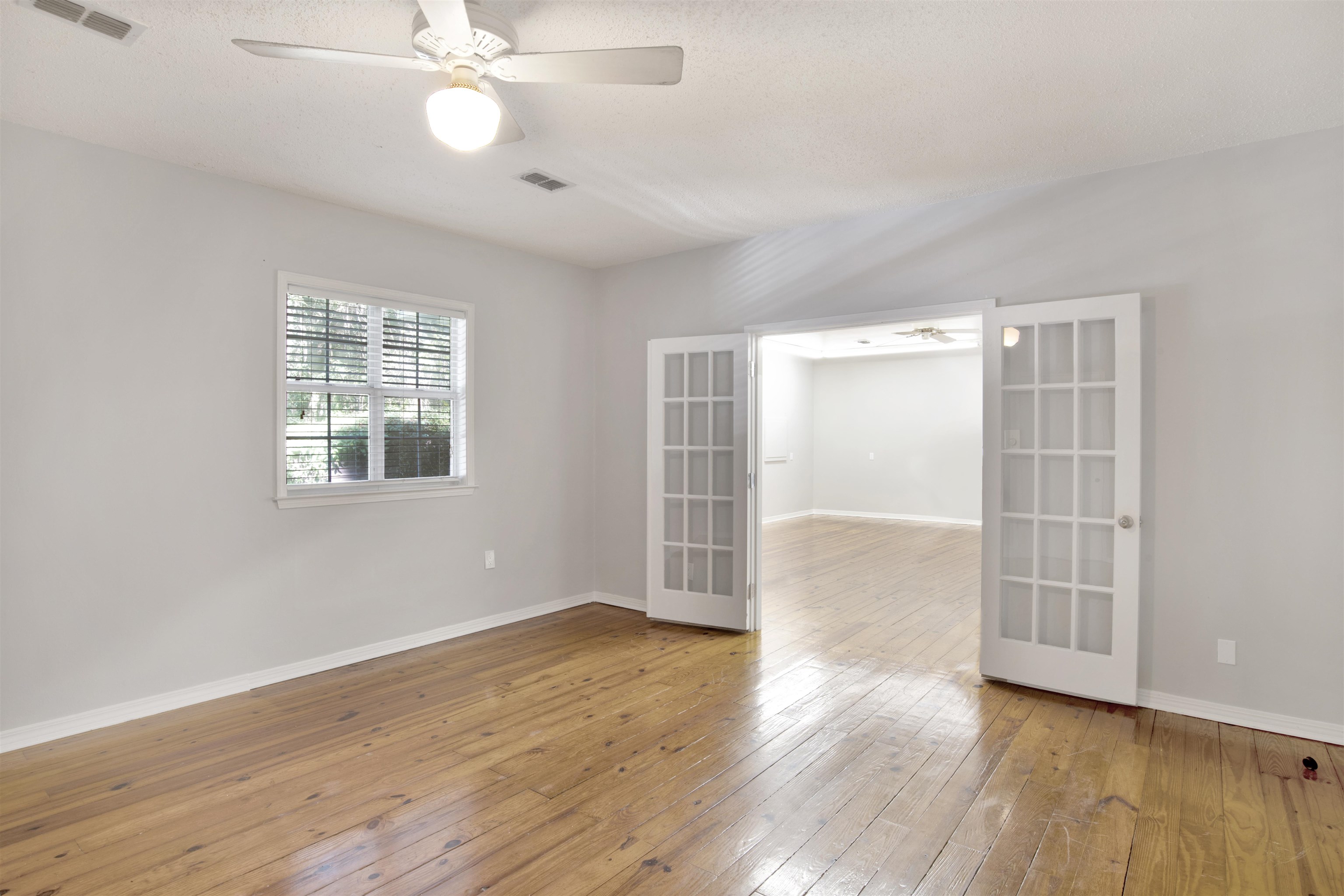 304 Whiting Court Daphne, AL 36526 - Photo 23 of 29