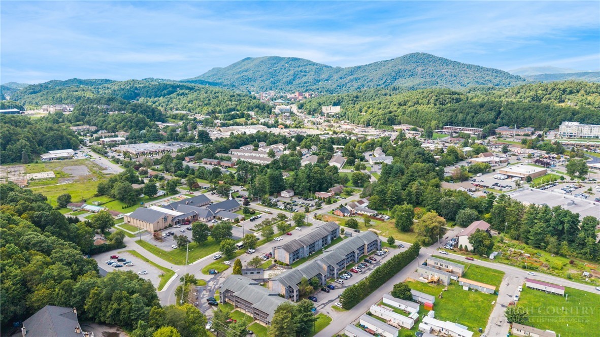 160 Zeb Street, Unit C104 Boone, NC 28607 - Photo 22 of 23 Gallery Image 22