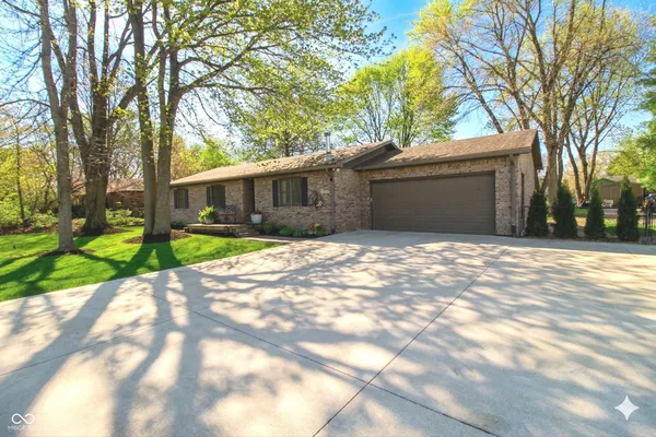 $314,900 | 8135 East County Road 700 North, Brownsburg, IN 46112