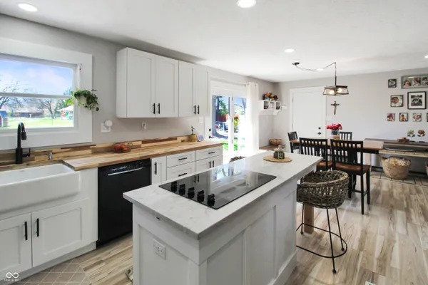 $314,900 | 8135 East County Road 700 North, Brownsburg, IN 46112