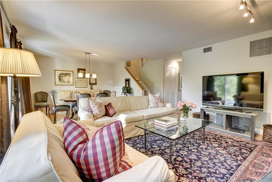 15 Hammersmith Road, Unit 22A Newport, RI 02840 - Photo 14 of 35