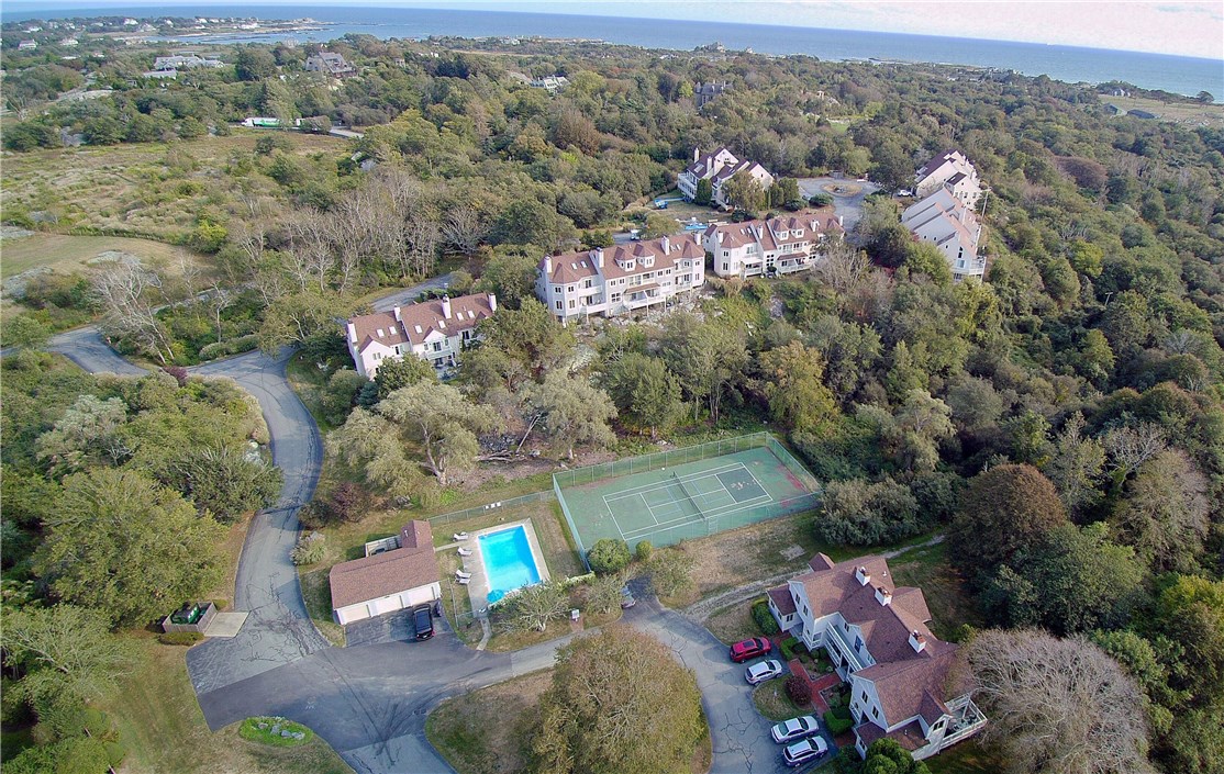 15 Hammersmith Road, Unit 22A Newport, RI 02840 - Photo 2 of 35