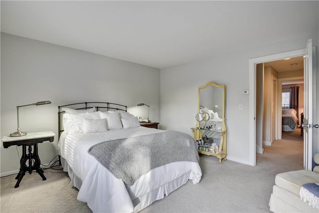 15 Hammersmith Road, Unit 22A Newport, RI 02840 - Photo 23 of 35