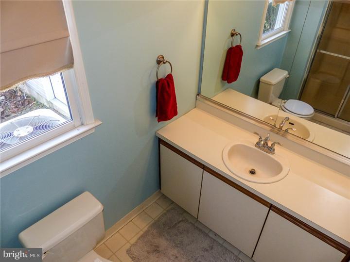 426 Stanford Road Fairless Hills, PA 19030 - Photo 14 of 25 Master Bathroom