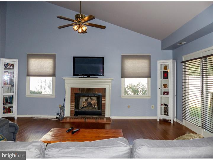 426 Stanford Road Fairless Hills, PA 19030 - Photo 5 of 25 Fireplace