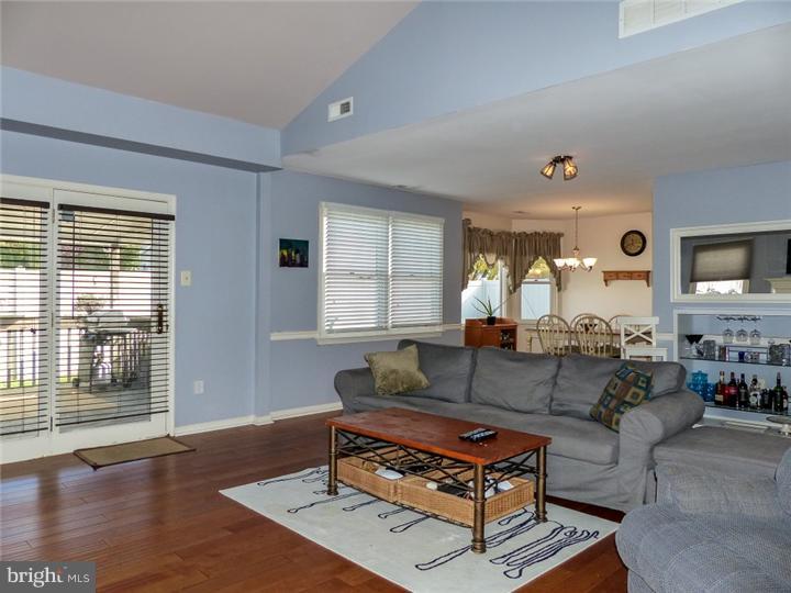 426 Stanford Road Fairless Hills, PA 19030 - Photo 7 of 25 Family Room
