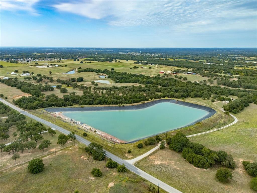 Tbd Tbd Cr-2690 Road Alvord, TX 76225 - Photo 6 of 34 a view of a city