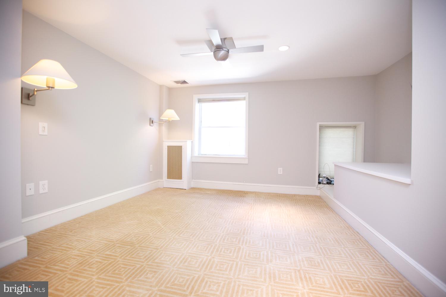 421 South 20th Street Philadelphia, PA 19146 - Photo 27 of 40 a view of an empty room with a window