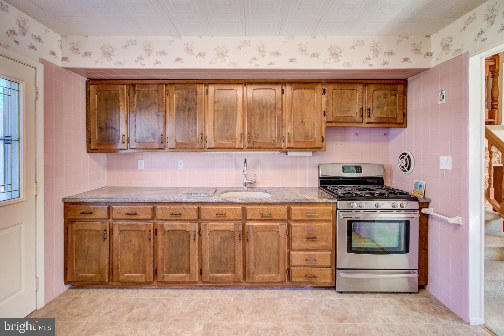 22 Thoreau Road Hamilton, NJ 08690 - Photo 5 of 35 Gallery Image 5