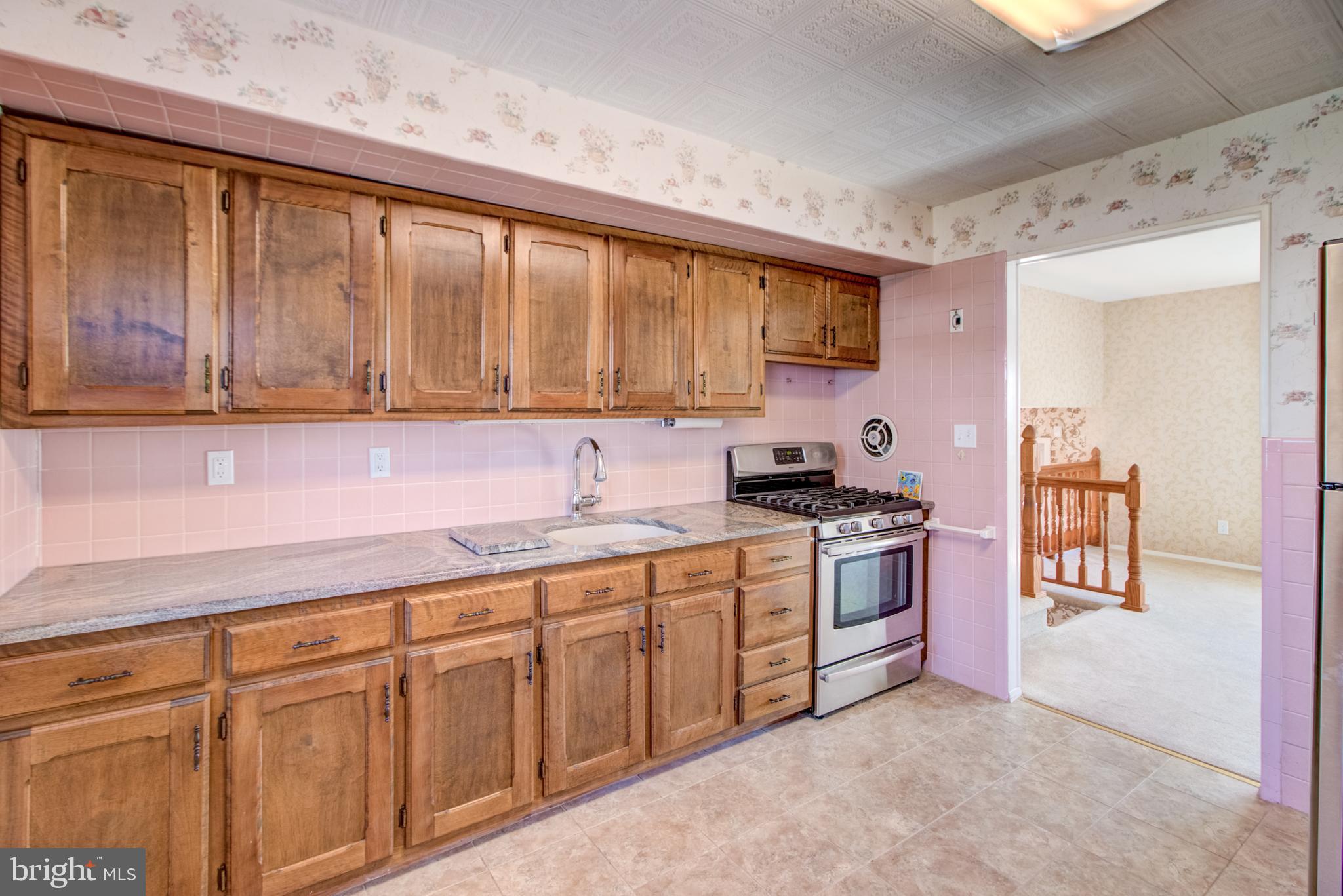 22 Thoreau Road Hamilton, NJ 08690 - Photo 6 of 35 Gallery Image 6