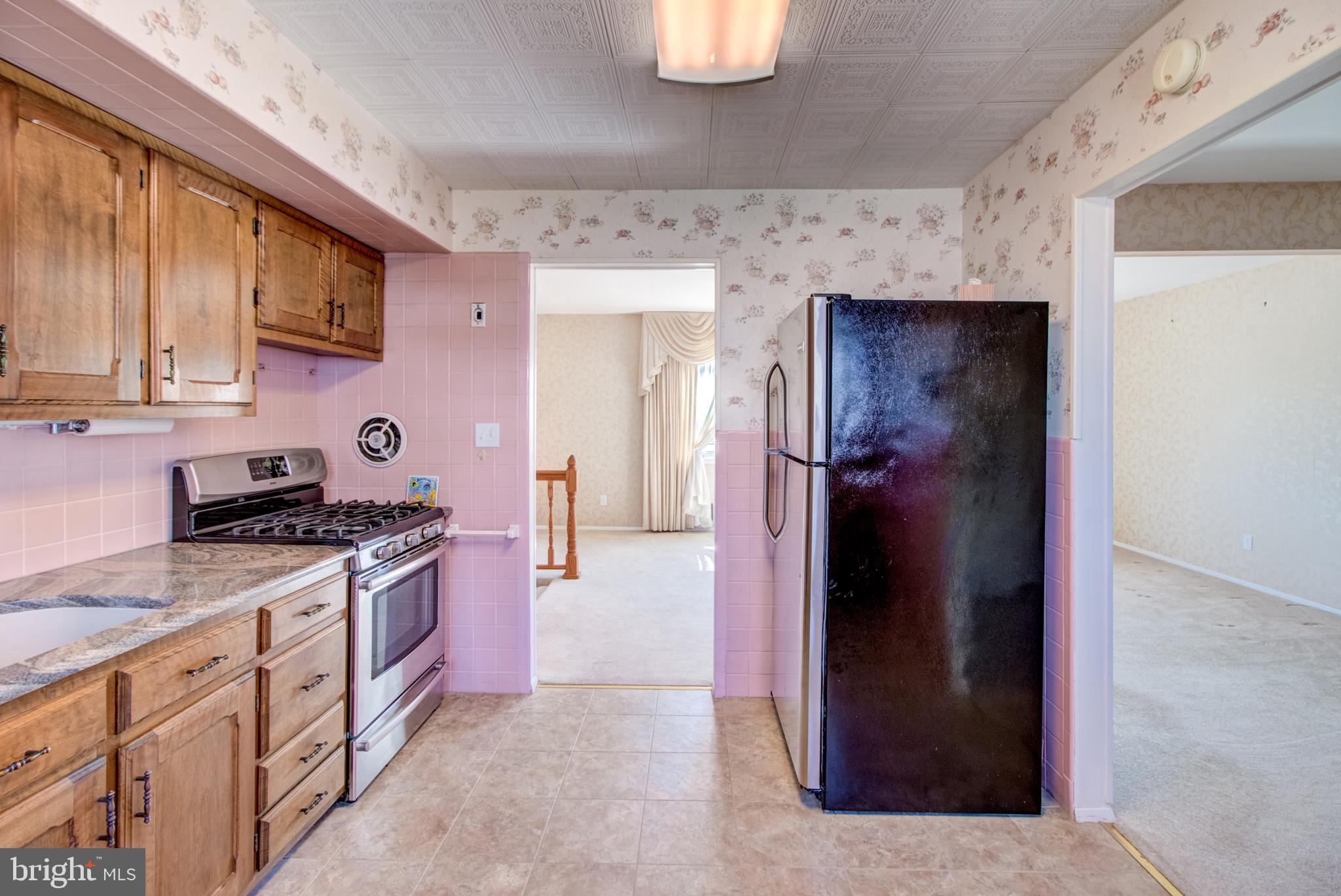 22 Thoreau Road Hamilton, NJ 08690 - Photo 8 of 35 Gallery Image 8