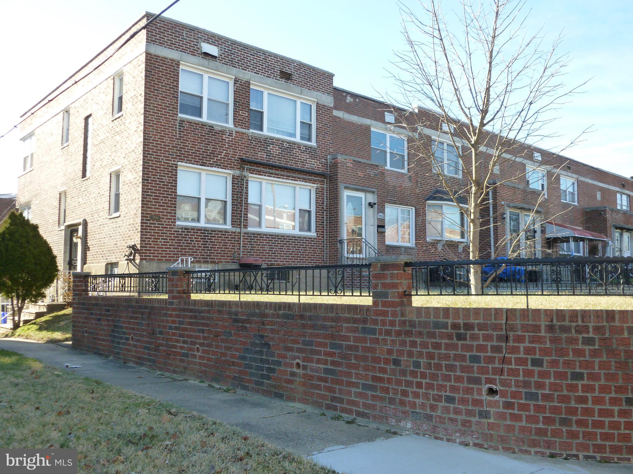 Exterior Front/Side