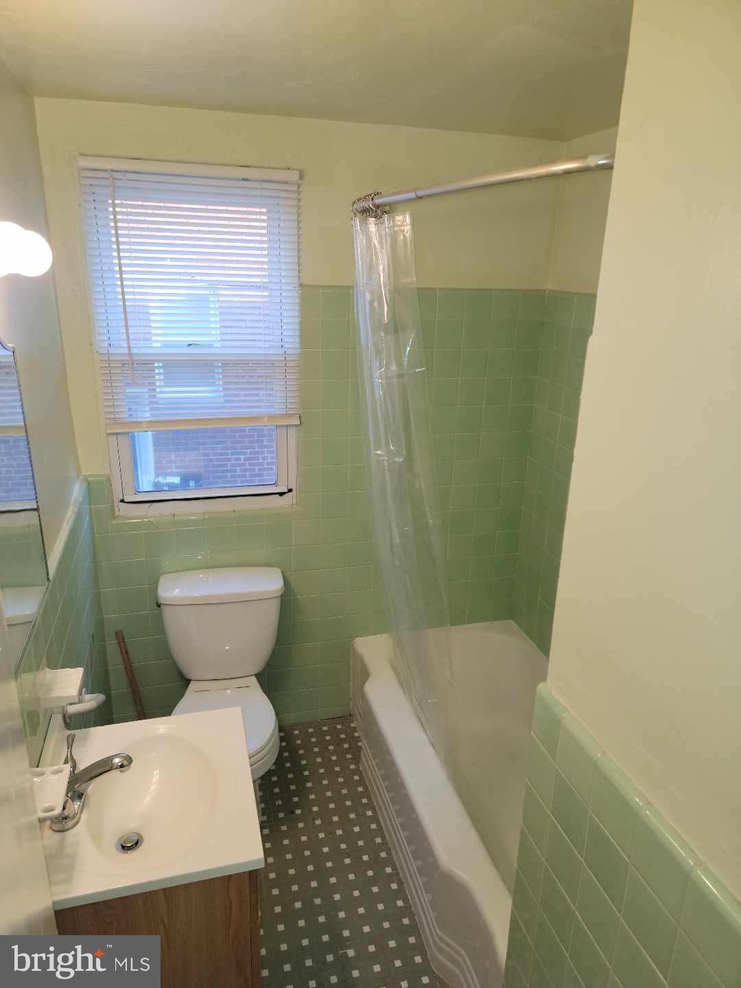 7936 Gilbert Street Philadelphia, PA 19150 - Photo 21 of 27 Main Bath