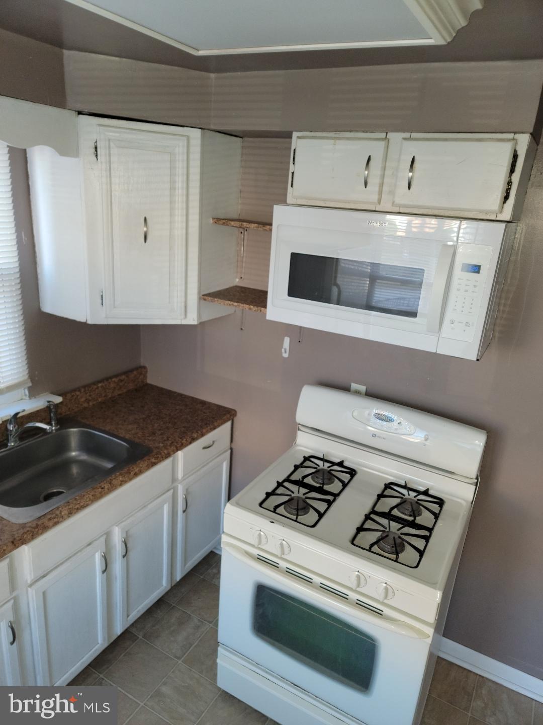 7936 Gilbert Street Philadelphia, PA 19150 - Photo 24 of 27 Kitchen