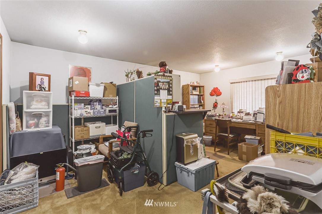 2314 186th Place Southeast Bothell, WA 98012 - Photo 23 of 33 Gallery Image 23