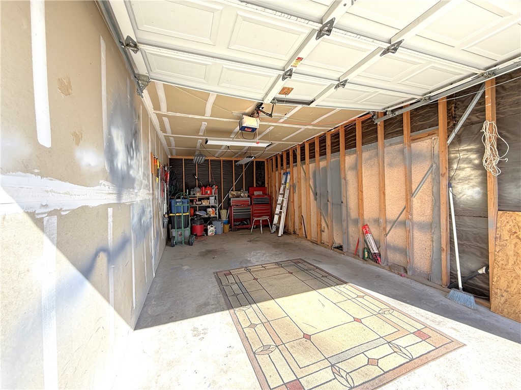3400 Sunriver Road, Unit B4 Bullhead City, AZ 86429 - Photo 26 of 26 Garage