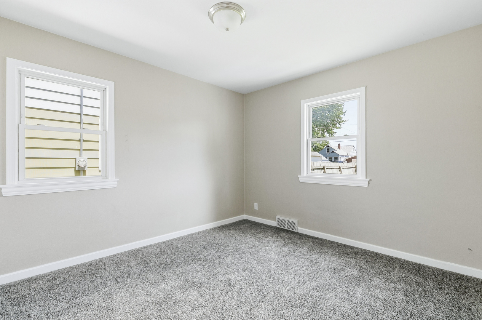 2456 32nd Street Moline, IL 61265 - Photo 12 of 39