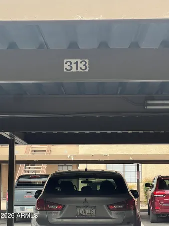 $199,900 | 930 North Mesa Drive, Unit 1006, Mesa, AZ 85201