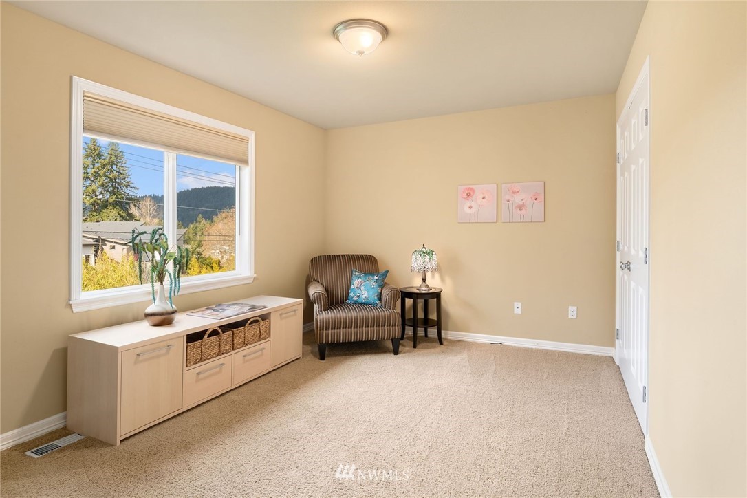5424 Northeast 13th Place Renton, WA 98059 - Photo 13 of 25 Gallery Image 13