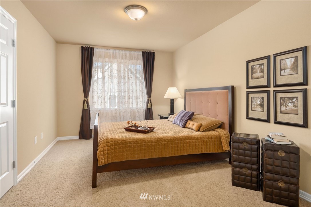 5424 Northeast 13th Place Renton, WA 98059 - Photo 14 of 25 Gallery Image 14