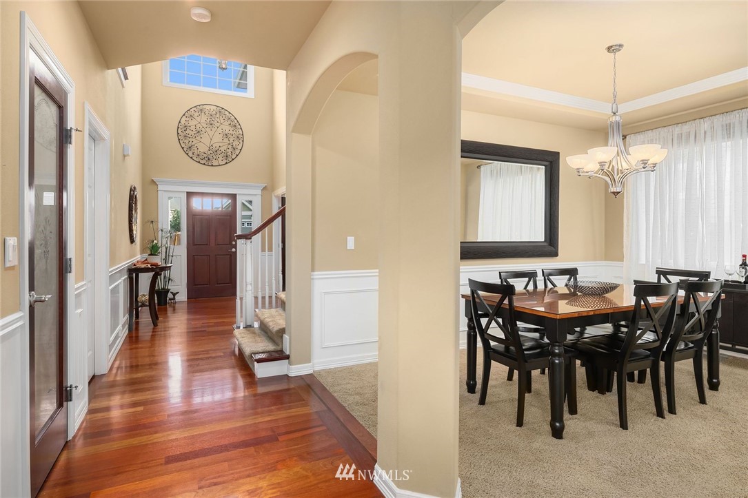 5424 Northeast 13th Place Renton, WA 98059 - Photo 7 of 25 Gallery Image 7