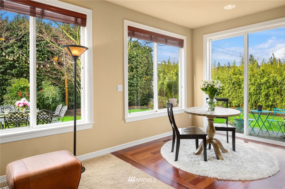 5424 Northeast 13th Place Renton, WA 98059 - Photo 9 of 25 Gallery Image 9