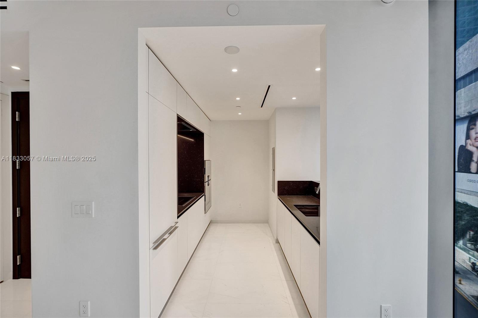 300 Biscayne Blvd Way, Unit 505C Miami, FL 33131 - Photo 15 of 46