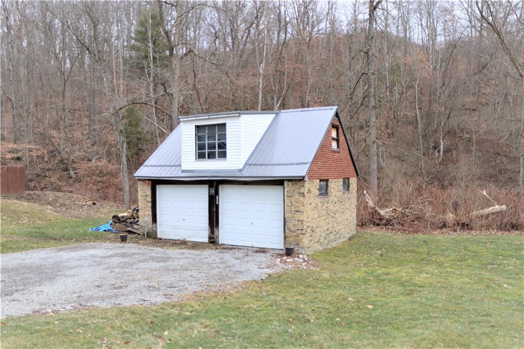 178 Whitestown Road Lyndora, PA 16045 - Photo 16 of 20