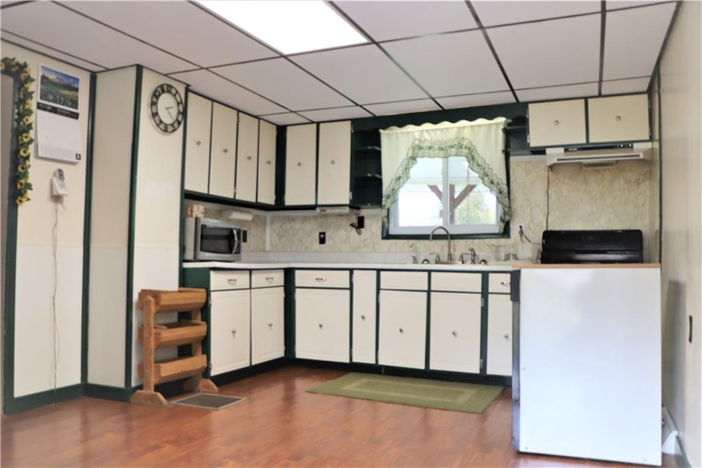 178 Whitestown Road Lyndora, PA 16045 - Photo 3 of 20