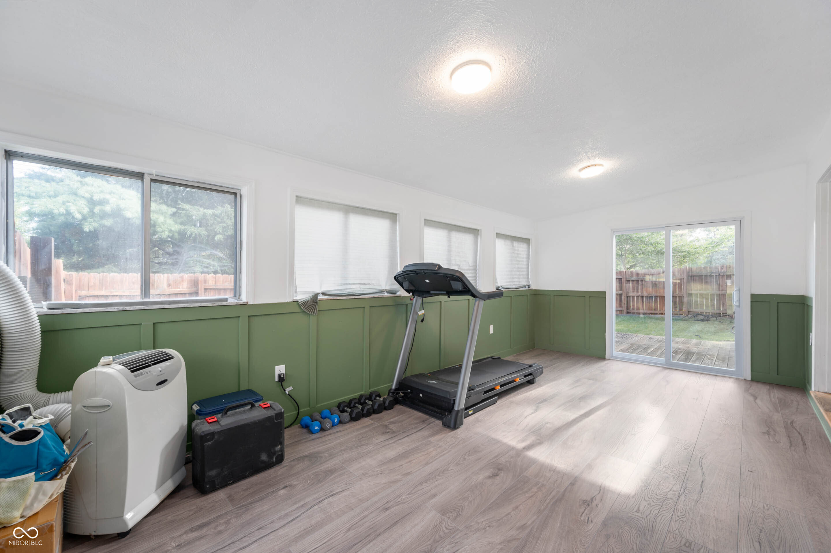 8596 Castle Farms Road Indianapolis, IN 46256 - Photo 19 of 27