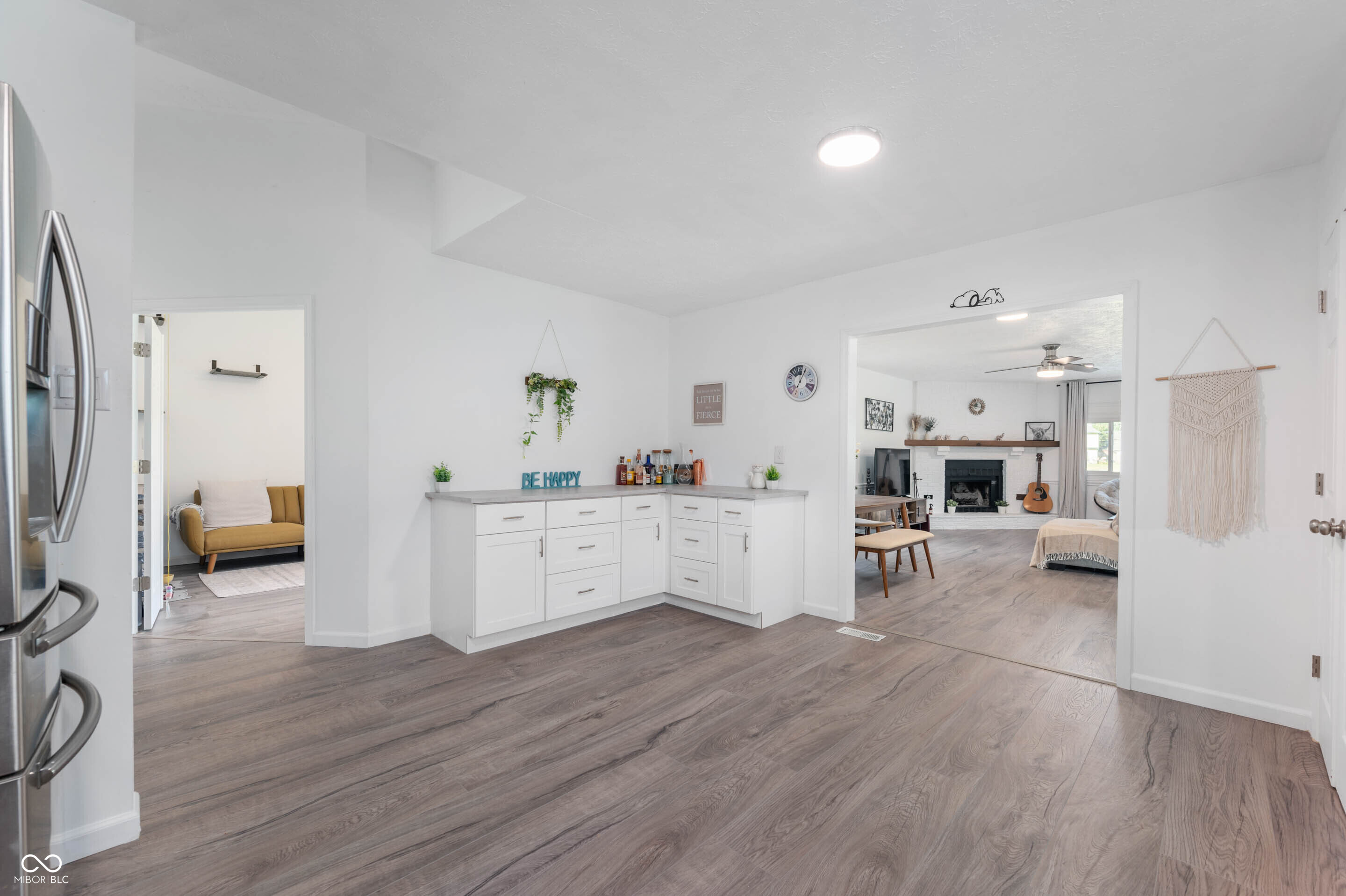 8596 Castle Farms Road Indianapolis, IN 46256 - Photo 8 of 27