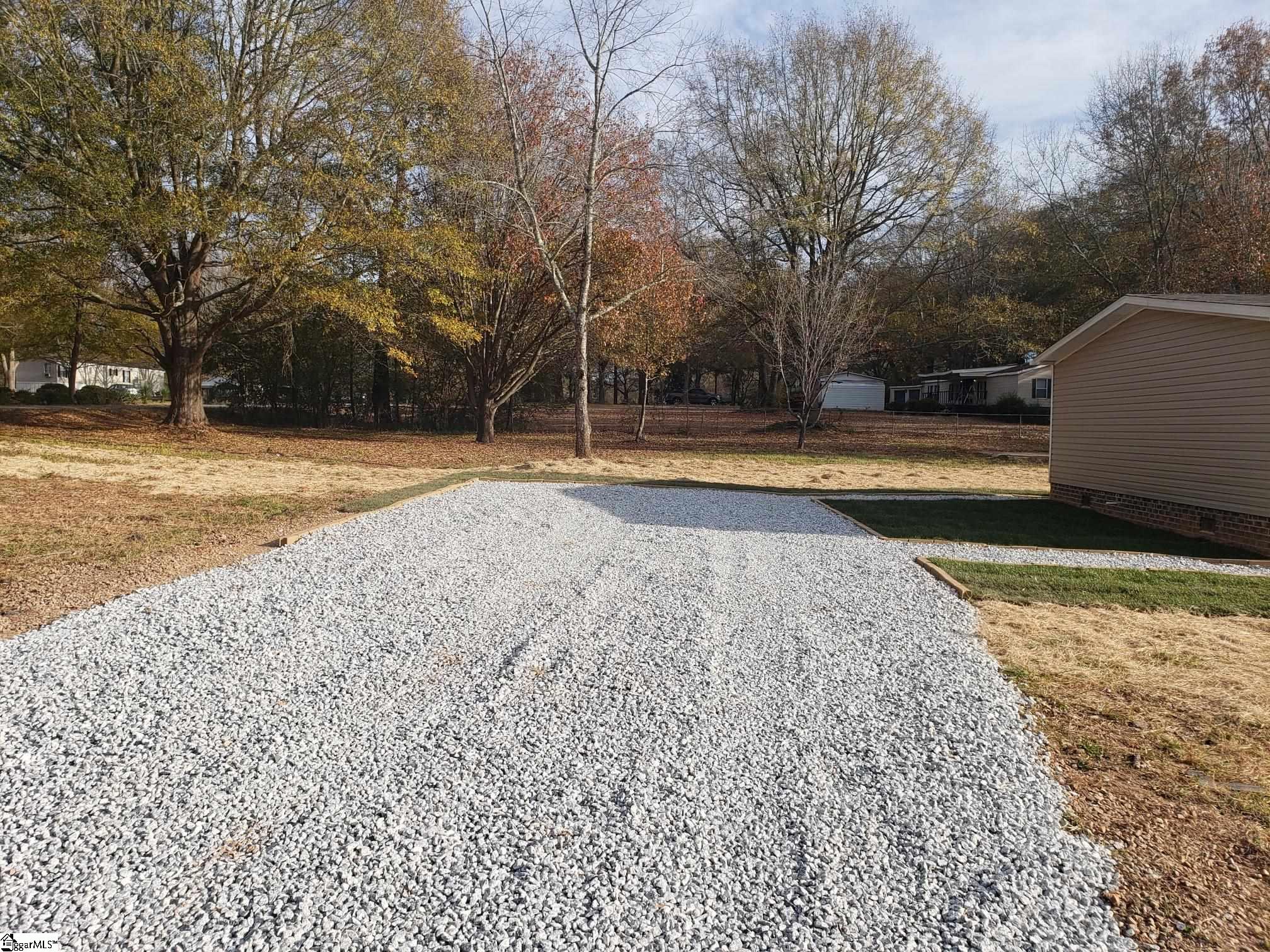 2602 Boyd Road Laurens, SC 29360 - Photo 17 of 19