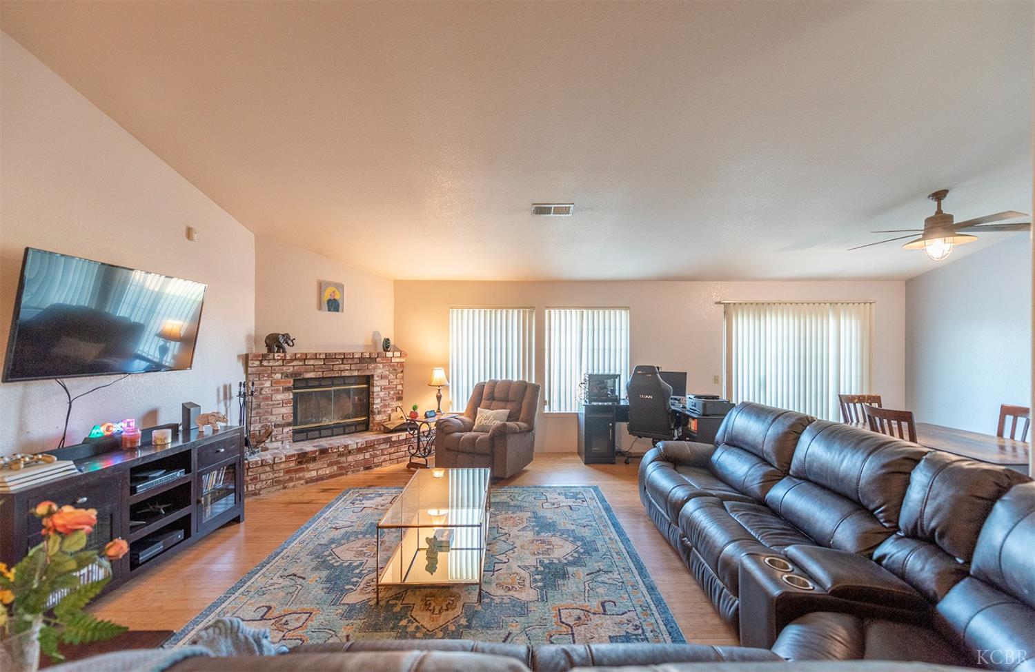 356 East Spring Lane Lemoore, CA 93245 - Photo 15 of 23 Gallery Image 15
