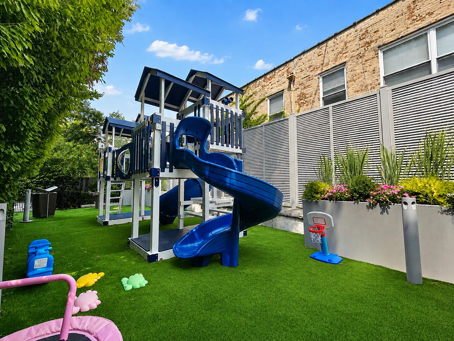 1524 Sheepshead Bay Road, Unit 4G Brooklyn, NY 11235 - Photo 6 of 25 Photo 6