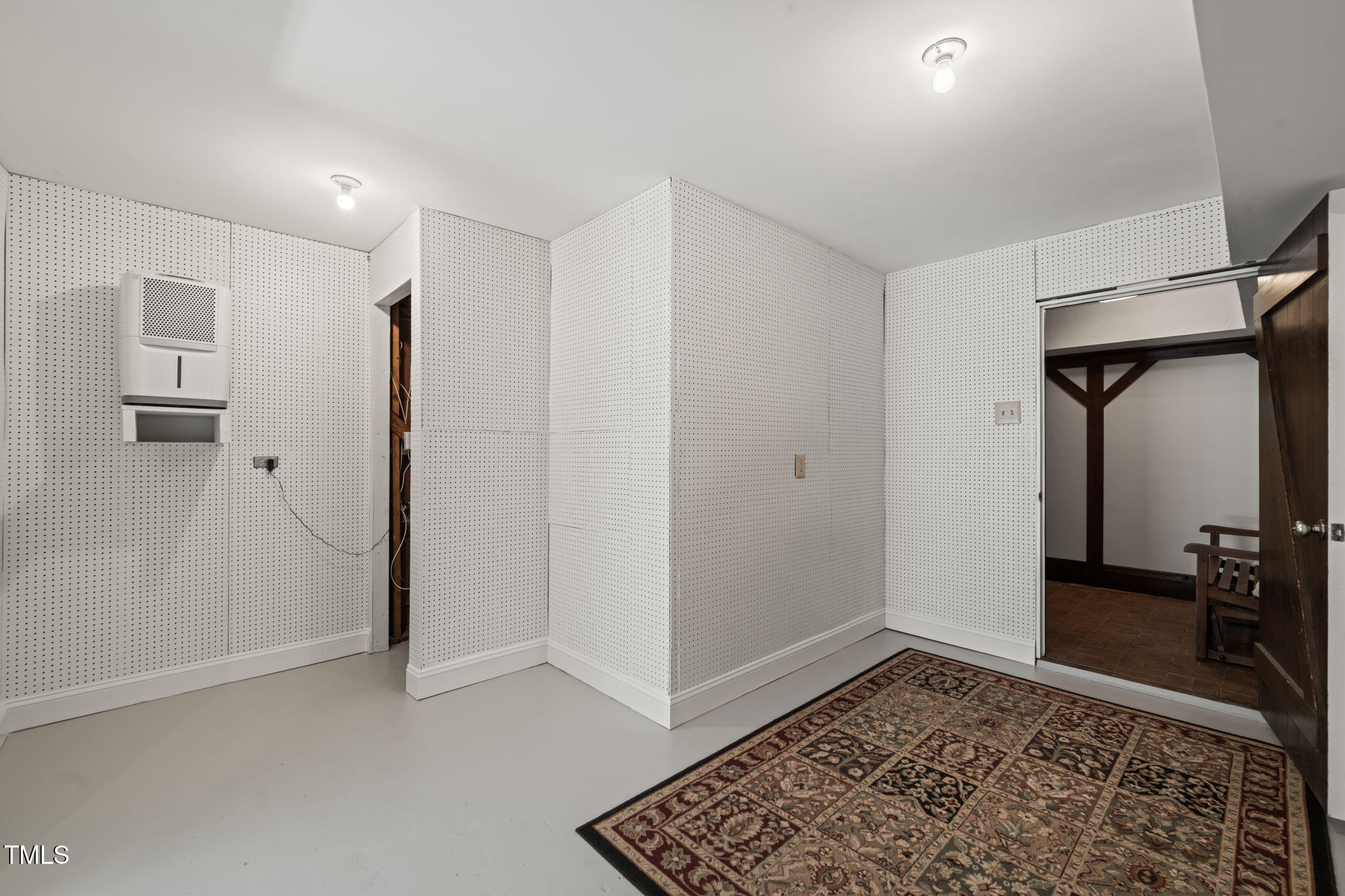 3916 Dover Road Durham, NC 27707 - Photo 43 of 60 48-web-or-mls-DSC03419