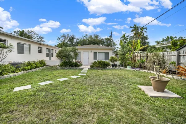 $1,075,000 | 5701 Southwest 50th Terrace, Miami, FL 33155