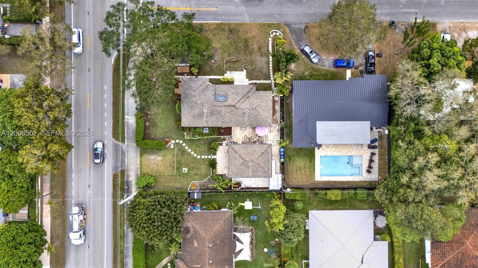 5701 Southwest 50th Terrace Miami, FL 33155 - Photo 43 of 46 aerial view of a house