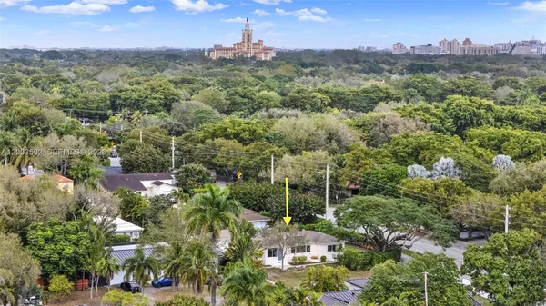 $1,075,000 | 5701 Southwest 50th Terrace, Miami, FL 33155