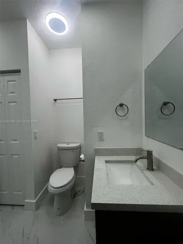 $2,750 | 355 East 4th Street, Unit 203, Hialeah, FL 33010