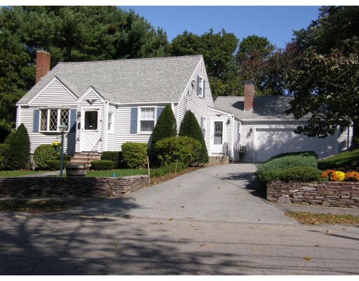 37 Hickory Road Braintree, MA 02184 - Photo 1 of 17 Gallery Image 1